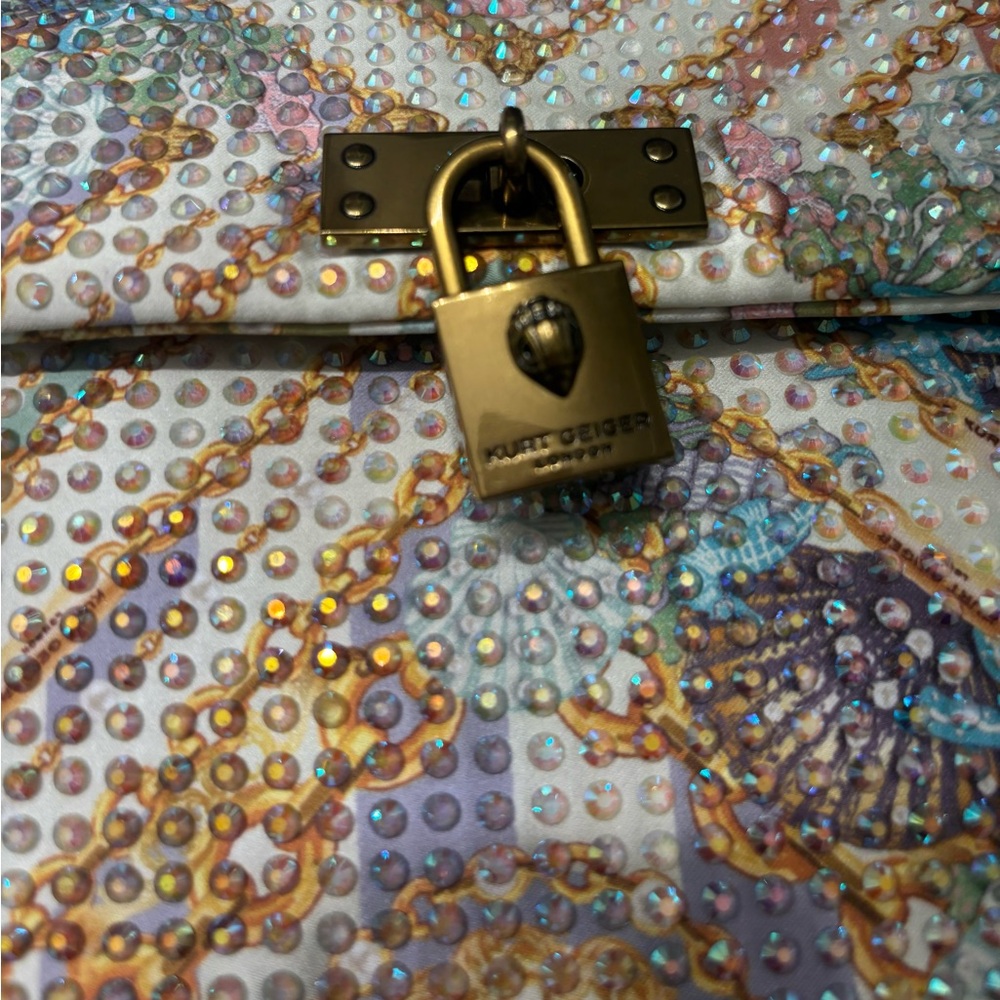 Kurt Geiger NWT The Brixton Seascape Iridescent Studded Bag W/Dustbag. - Picture 14 of 16